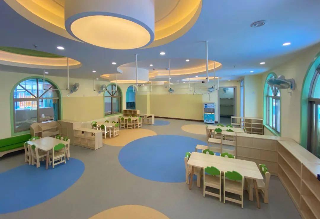 【凤凰花开满园春】黄冈牛剑娃:春天里,深处行;秋天里,高处见