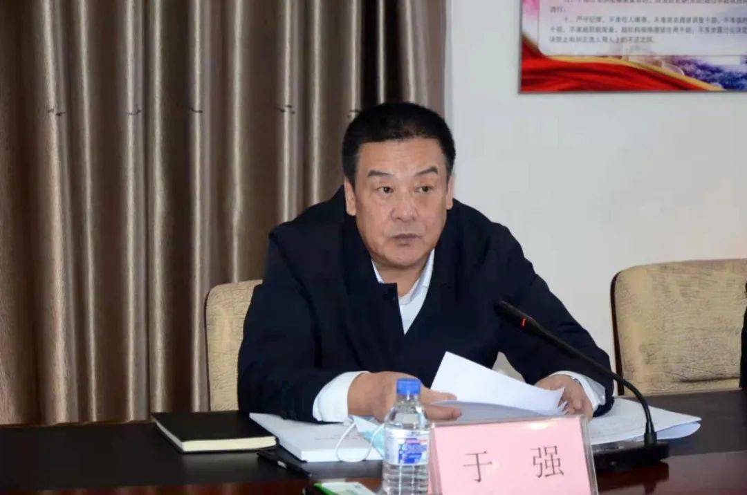 于强到市发改委及市项目中心调研,看望慰问一线工作人员,并通过吉林省