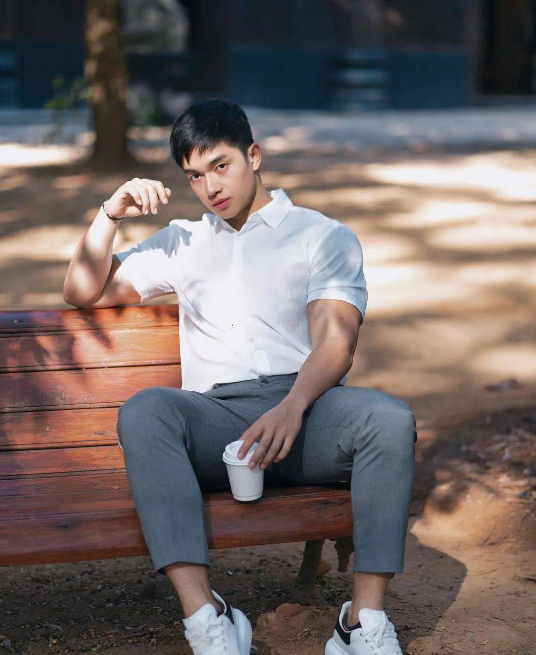 豫章王周一围惊现好身材