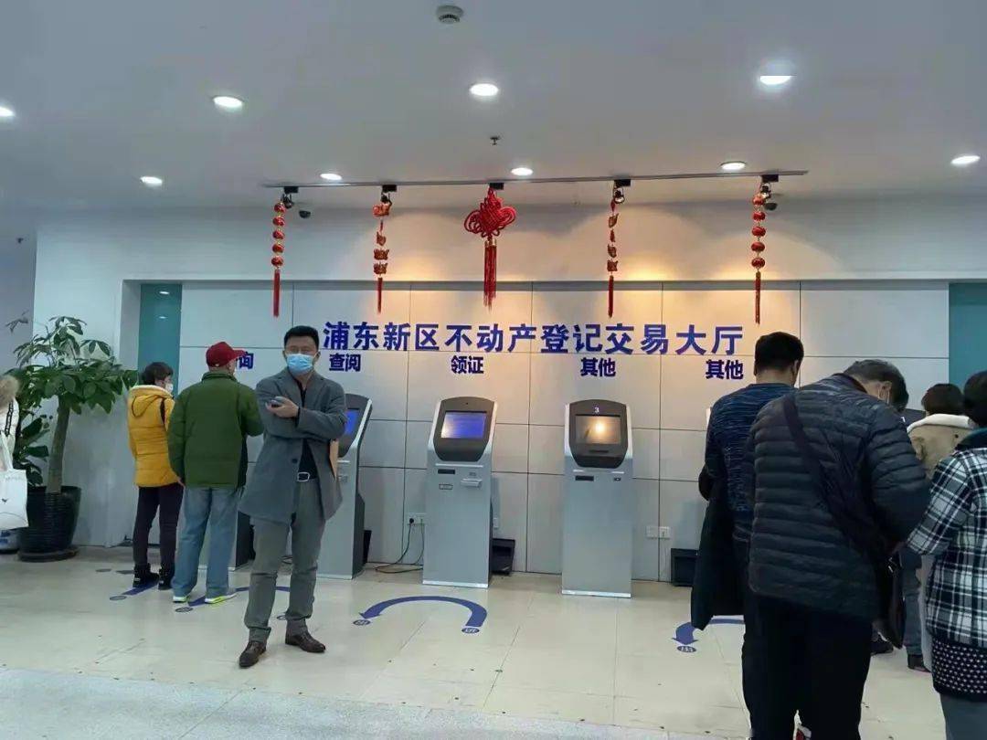 调控风暴中的上海楼市:二手房市场"凉风乍起" 开发商"花式筛客"