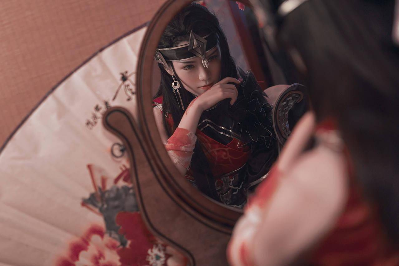 剑网三·天策 · 破虏军娘cosplay ——"不负铠甲,不恋红妆"