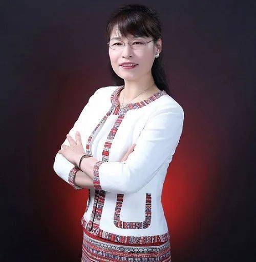 专家简介:李玉梅李玉梅:吉林大学第一医院小儿icu科主任,博士研究生