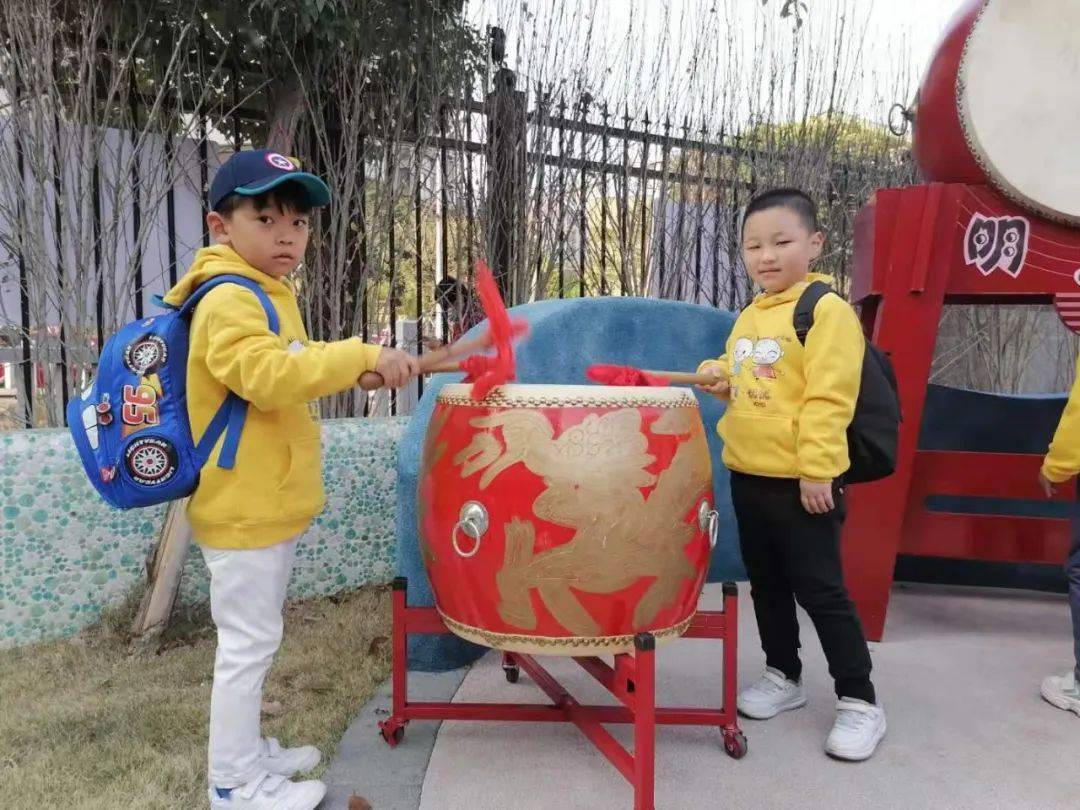 春启今朝犇腾始步福建省儿童保育院开学第一天