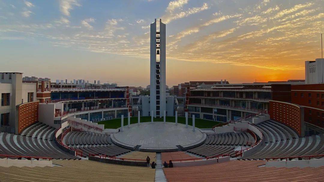 点亮春色pick最让你心动的校园风景