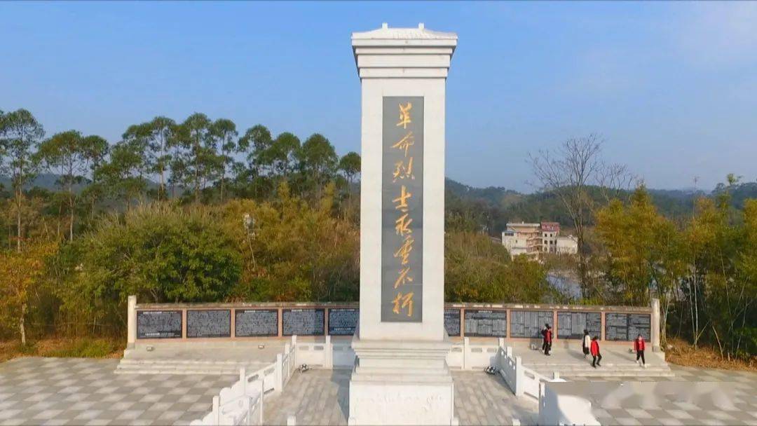 容县县底镇冠堂村革命老区:把红色基因代代传承