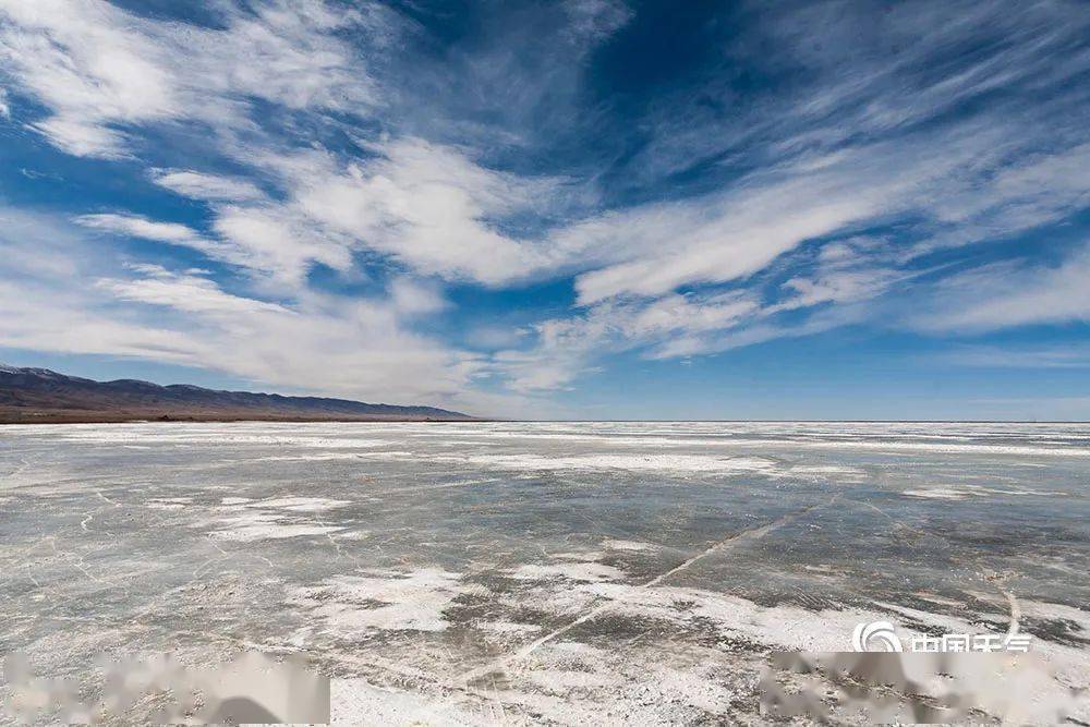 青海湖天气晴朗 风轻云淡景色醉人