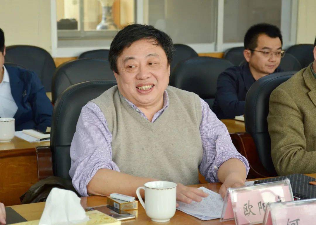 "美好教育·幸福宁乡"——宁乡一中专题调研活动_欧正坤