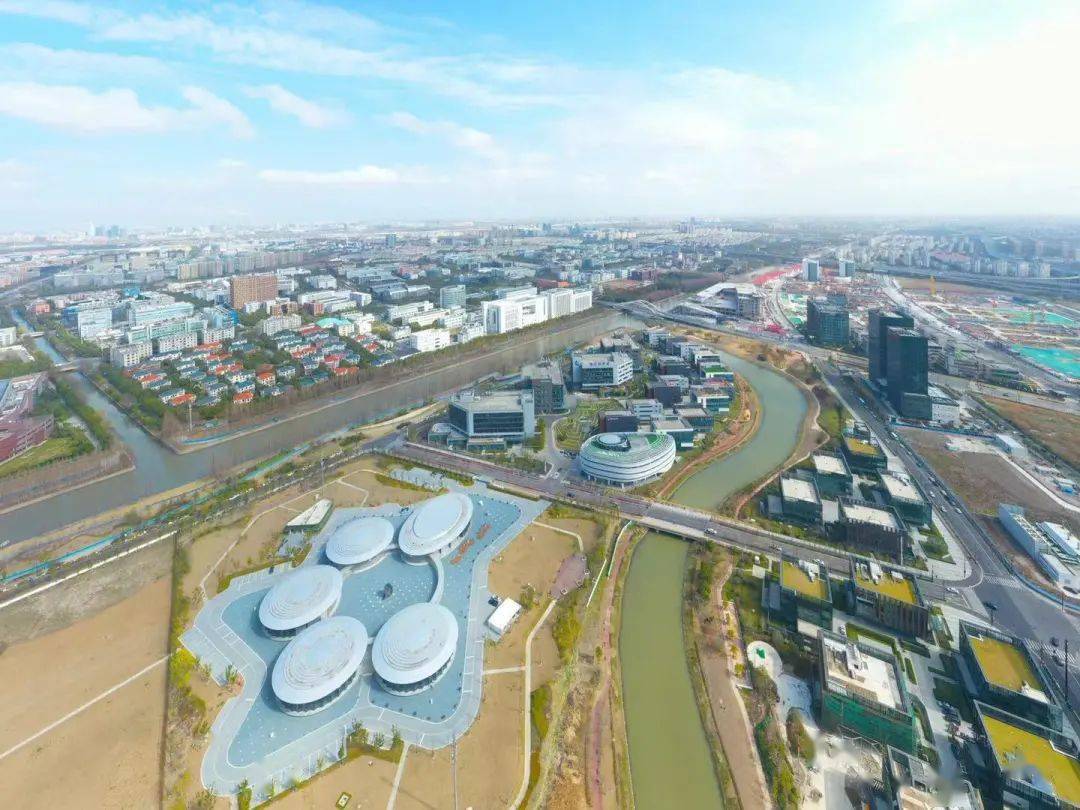 贵港覃塘东龙gdp_2019中国 贵港 汽车产业发展论坛开幕,带你看不一样的贵港(3)