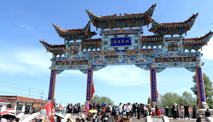 依藏面蘭的得天獨厚區位優勢文化旅遊景點風格別緻我在大美臨夏等您來