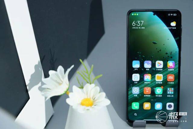 旗舰|Redmi K40系列体验：顶配硬件水桶机，定价实在是太狠了