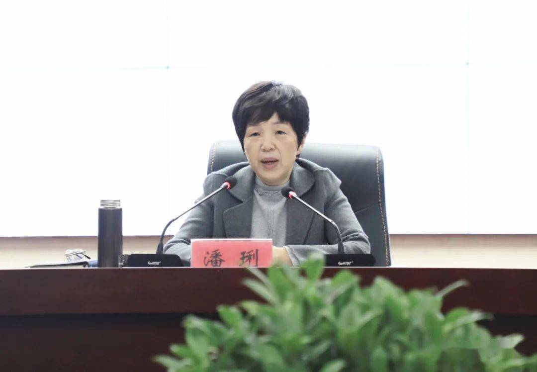 县委副书记,县长潘琍,县委副书记李海星,袁飞,邱俊,钟梁,孙颖,李永平