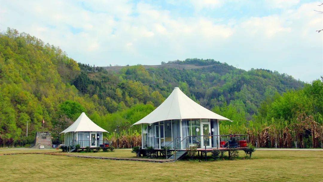 安康最美的踏春地之一美到惊艳的饶峰驿站你去过吗附游玩指南