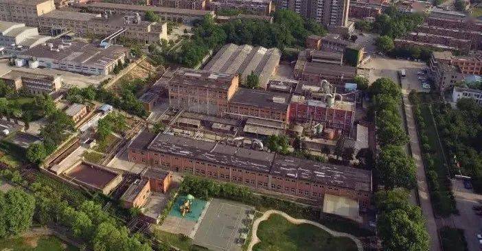 《你好,李焕英》中的建筑学思考,三线建设时期的老工业建筑如何重获新生?_地区