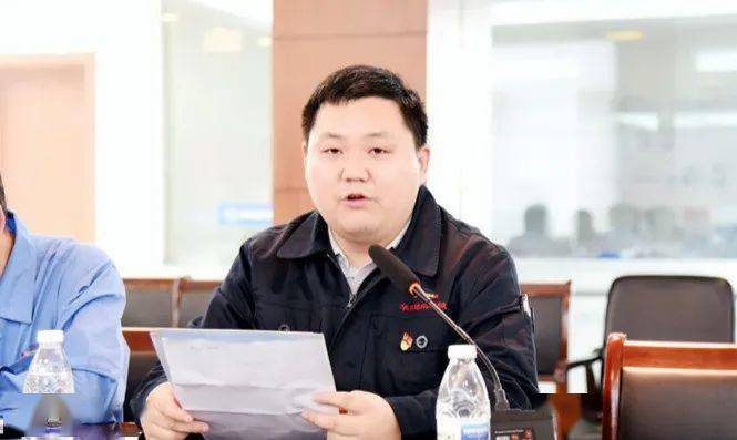 打电话要"闯红灯"的邳州小伙,上榜江苏好人!