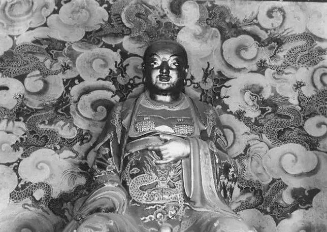 京师胜日称"燕九",白云观里会神仙