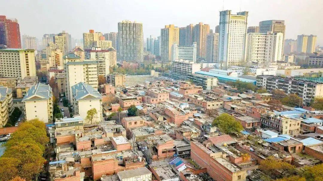 曲江新区2020年GDP_曲江新区2002年照片(3)