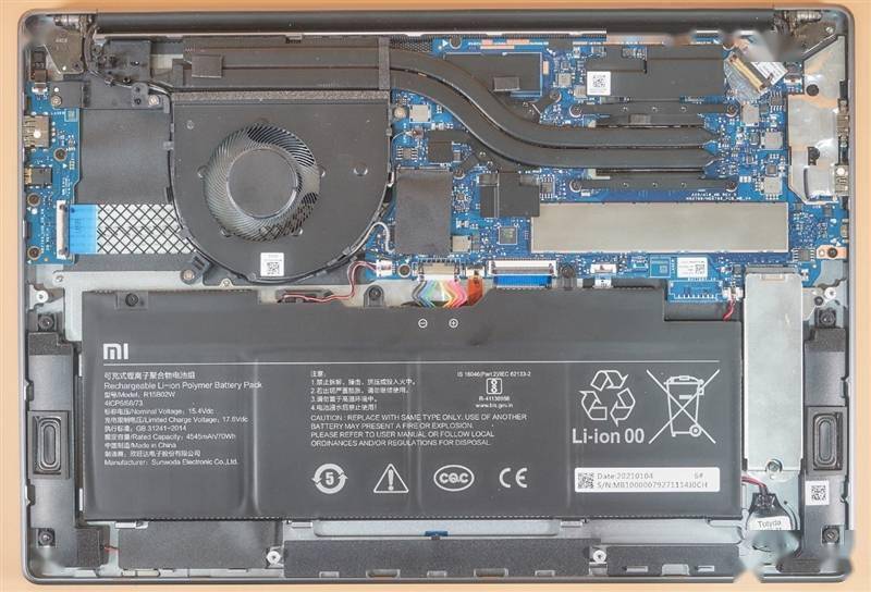 红米正名之作!redmibook pro 15评测:5499元的完美水桶本_笔记本