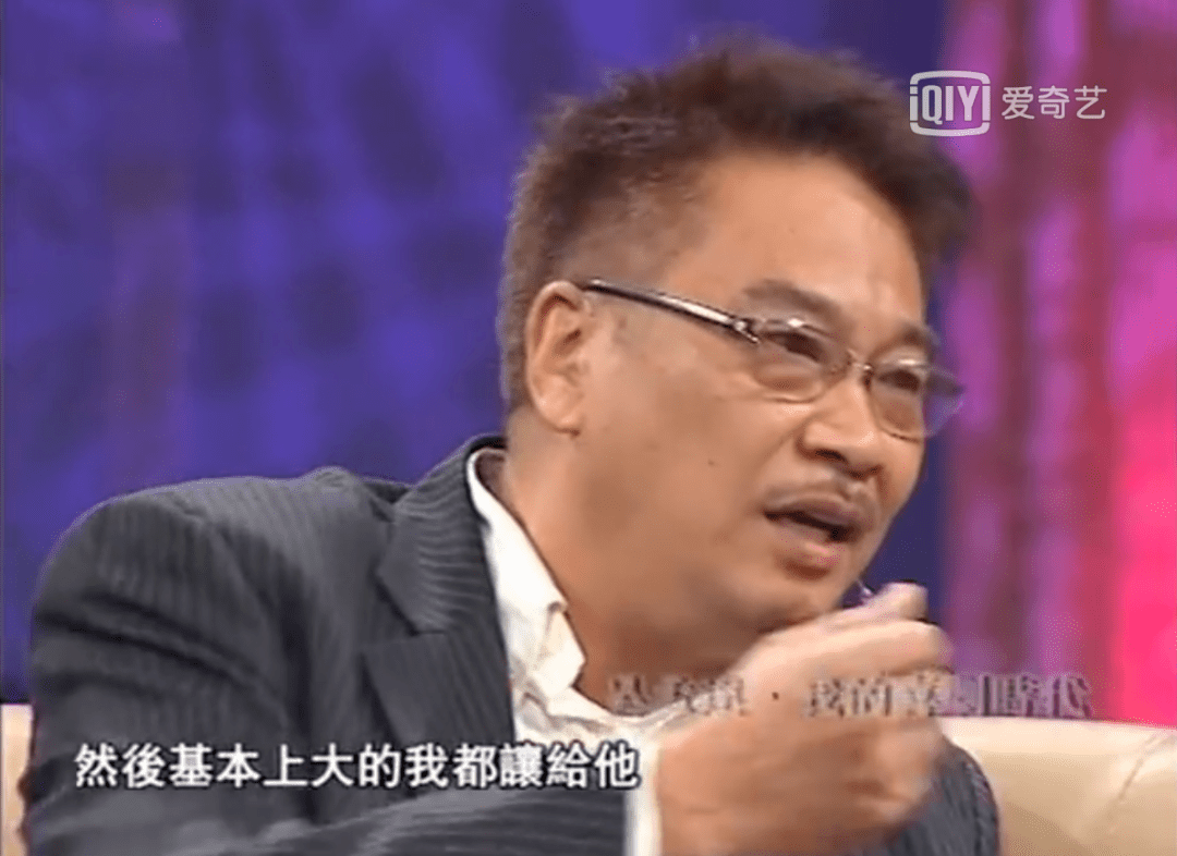 对于争议不断的华晨宇来说这个“歌王”太烫手，华晨宇很