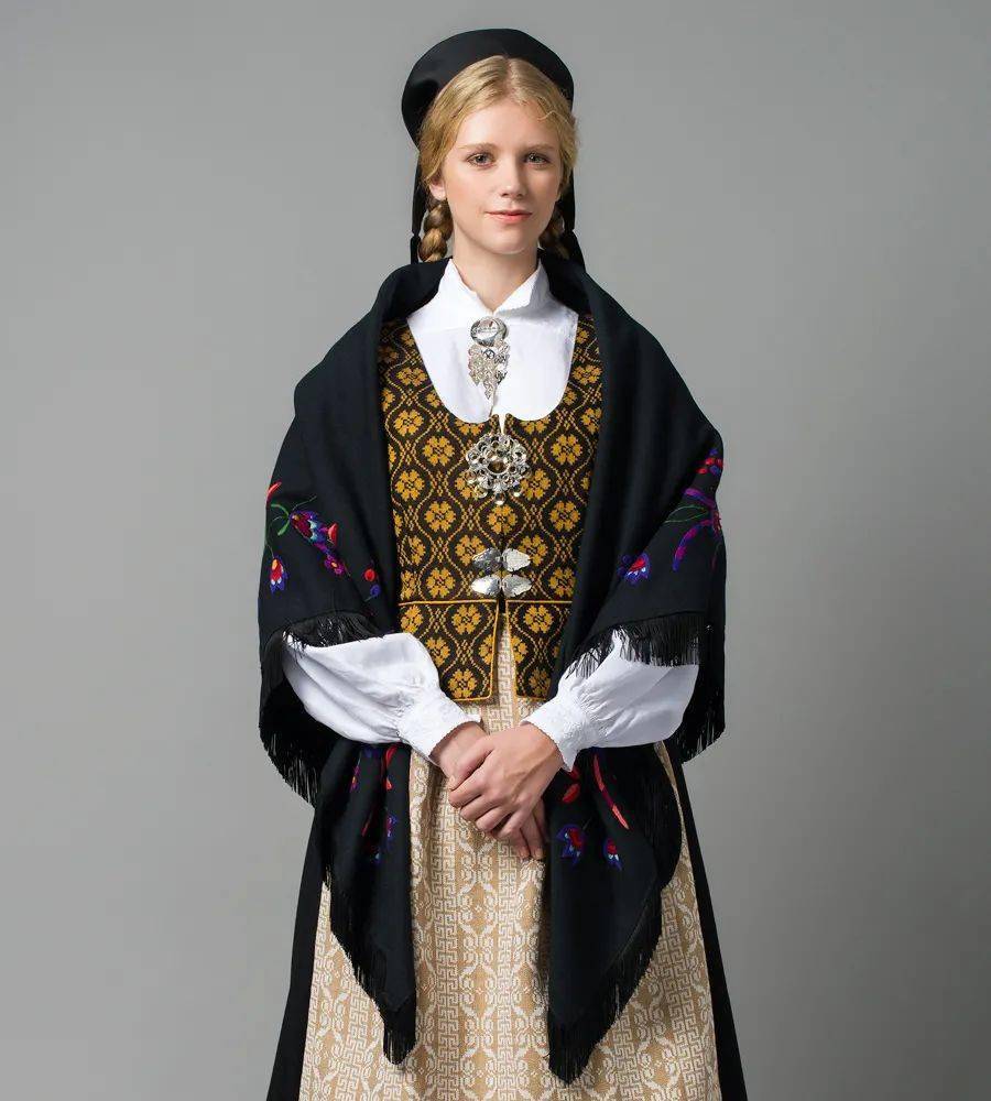 欧洲古典服装