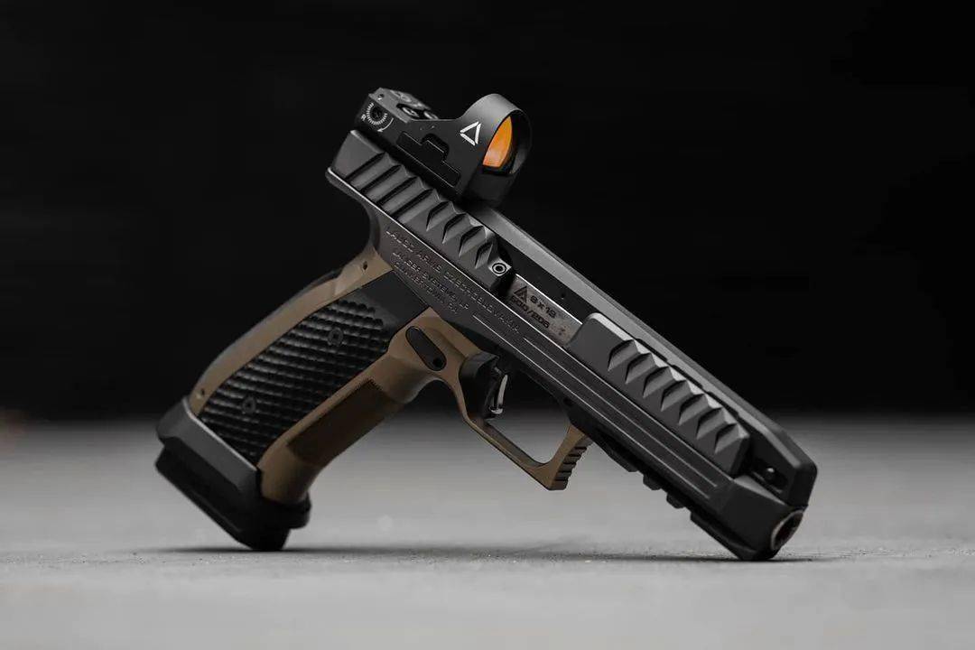 【枪械美图】那些看不尽的婀娜多姿 风姿卓绝_火器