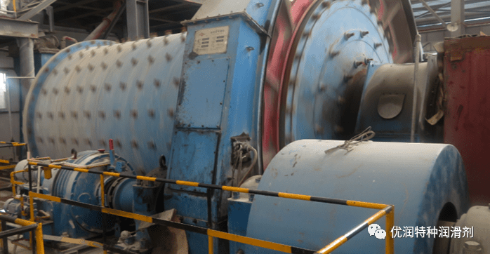 应用案例选矿车间棒磨机开式齿轮润滑改善