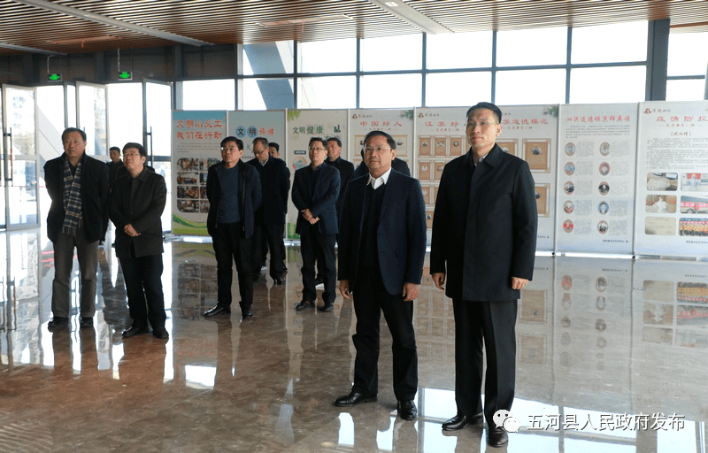 县委书记,县长金胜庆率五河党政代表团赴泗洪考察交流,县领导桑力刚