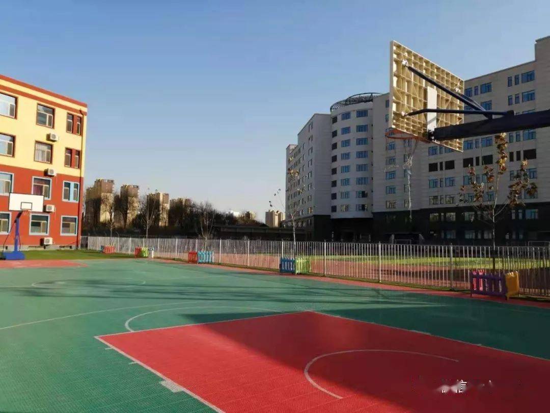霸州市东方金子塔学校初中开始招生啦