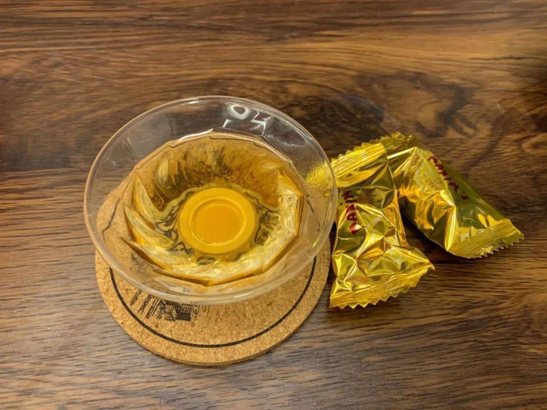 女神节maxims丨红茶与巧克力陪你们一起浪漫