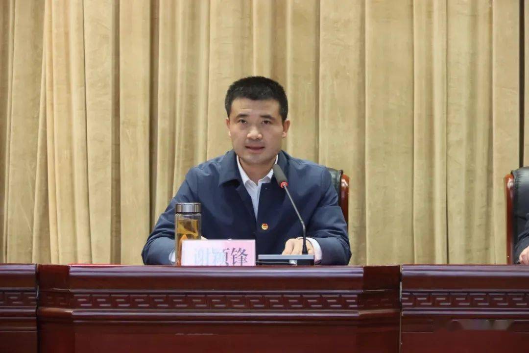 团市委党组书记,书记谢颖锋致贺辞安青网讯在第58个"学雷锋纪念日"暨