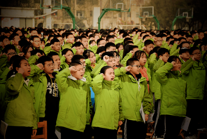 追梦奋进犇未来遂宁衡中举行2021年春季开学典礼