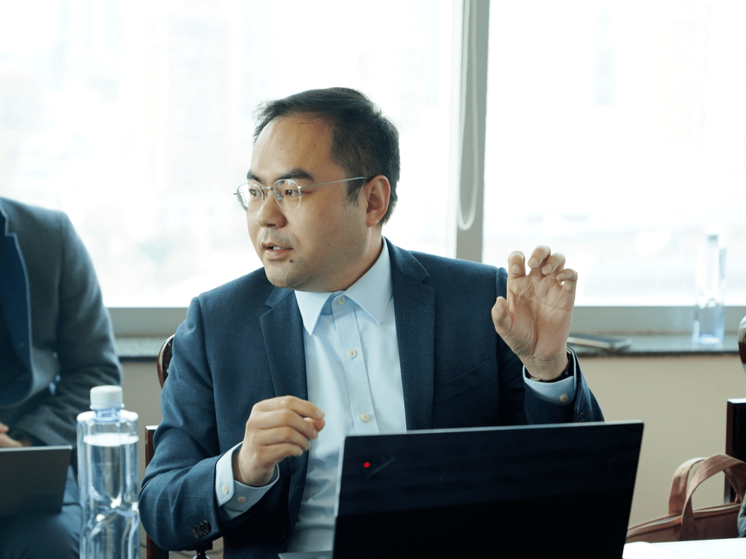 主任朱妙春上海市资深知识产权鉴定专家戴敬辉华东理工大学教授张晓东