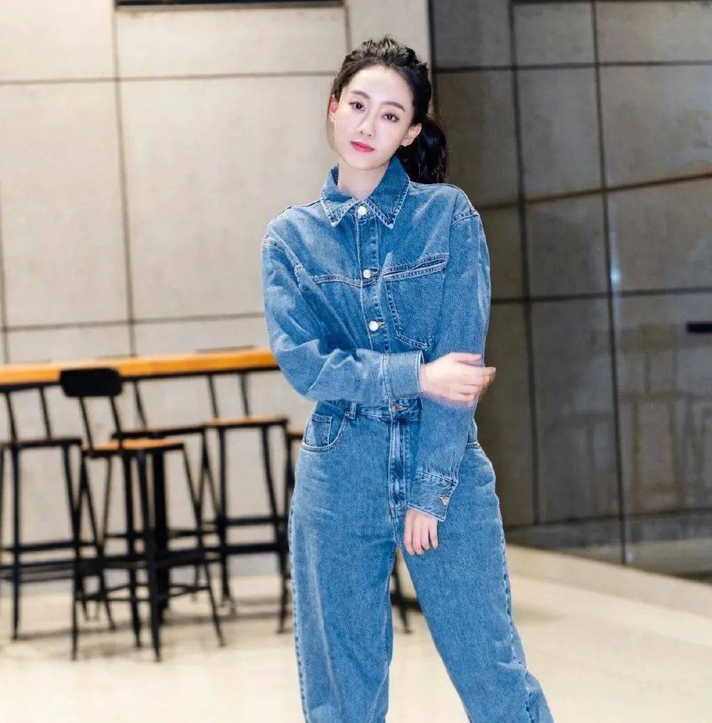 微信头像张真源张小斐