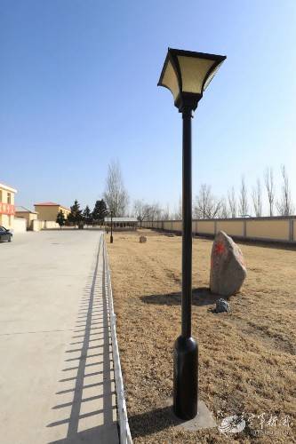 用建筑边角料造“飞机龙八国际app”?兵哥哥的手到底有多
