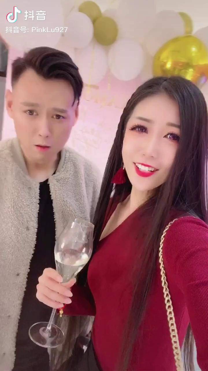 笑星陈靓老婆图片