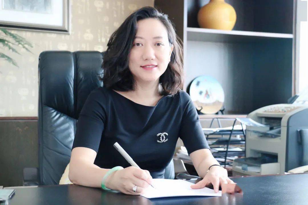 铿锵玫瑰在商海沉浮中璀璨绽放记上虞区优秀女企业家李娟