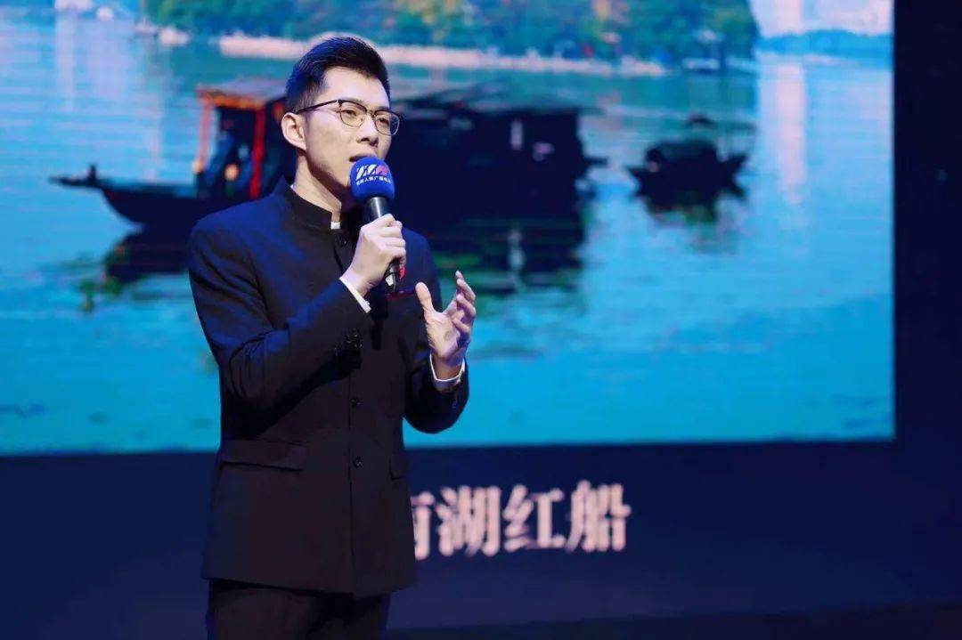 获得冠军后,他竟然这样说._李鹏程