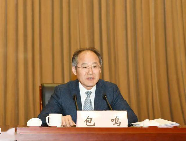 江阴市委副书记,市长包鸣对下阶段"三农"工作作具体部署,要求在九个