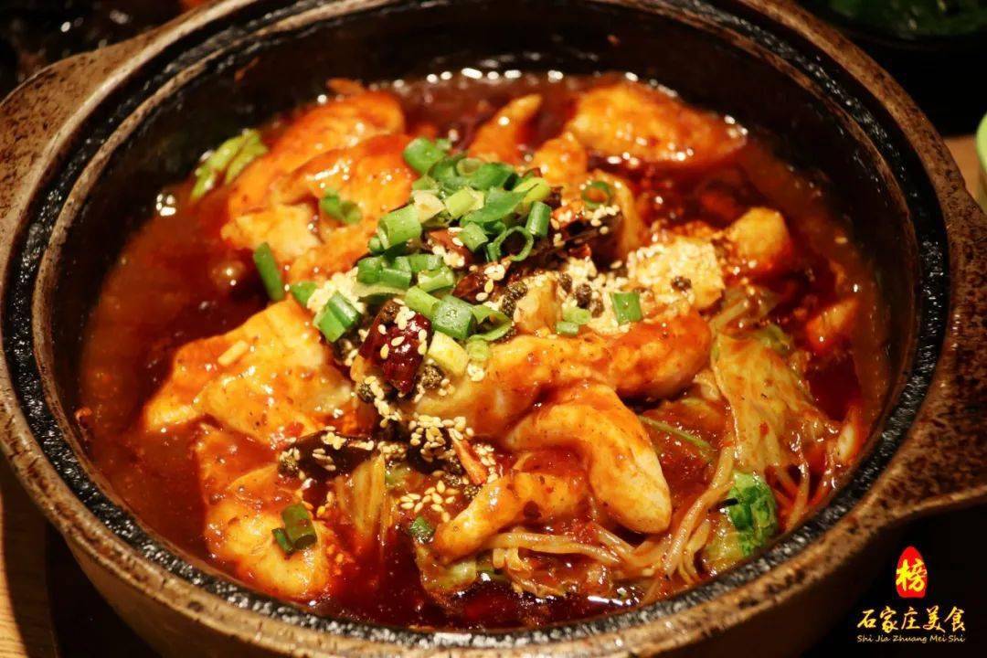 鱼控必打卡的美味酱汁鱼煲49元抢价值97元23人餐一煲5种口味鲜香嫩滑