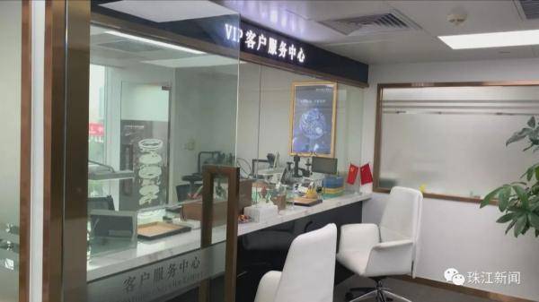 小病大修收贵价！广深多家手表维修店被曝光 店家回应JBO竞博体育(图2)