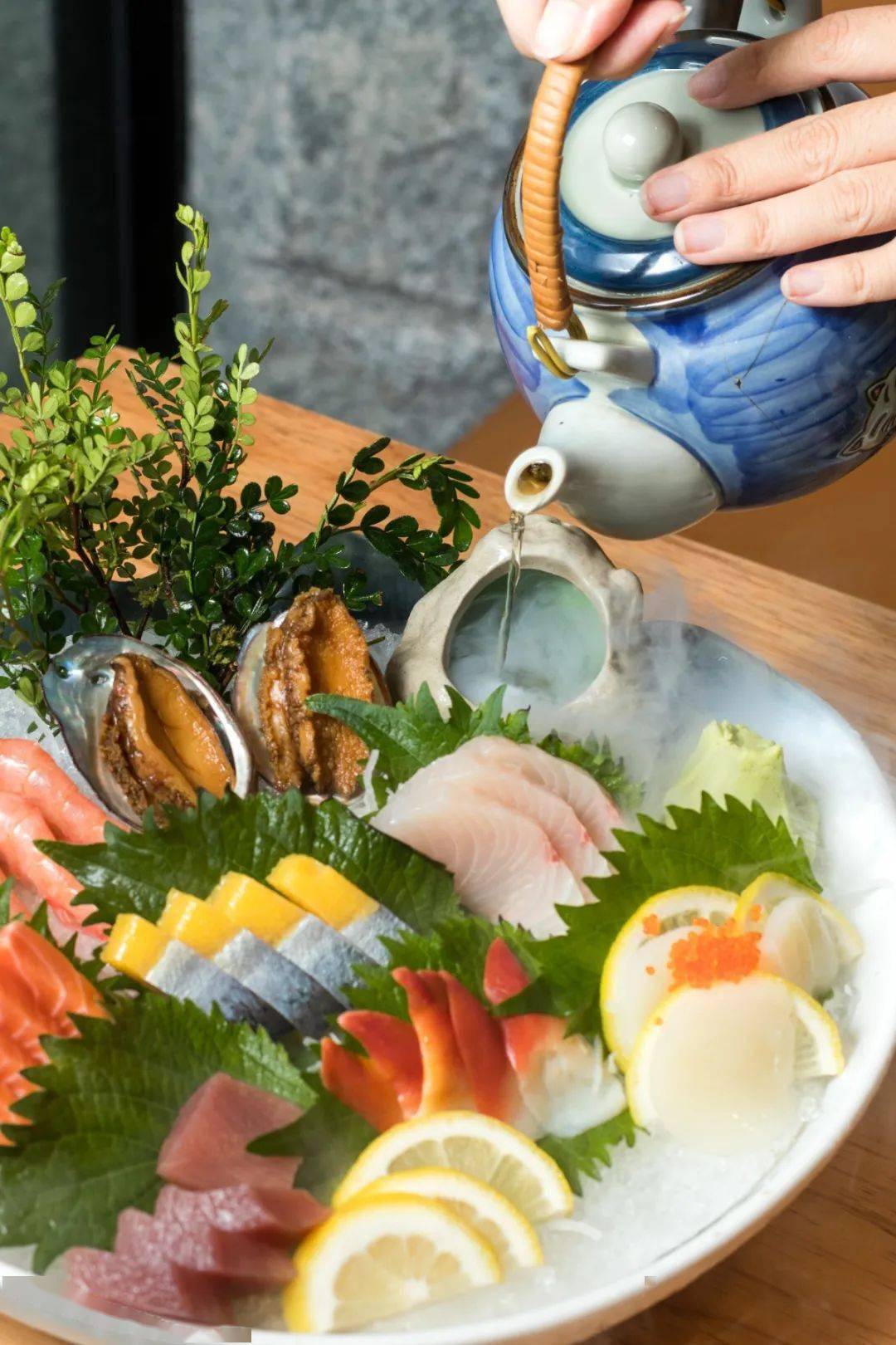 一盘豪华刺身就能吃回本!