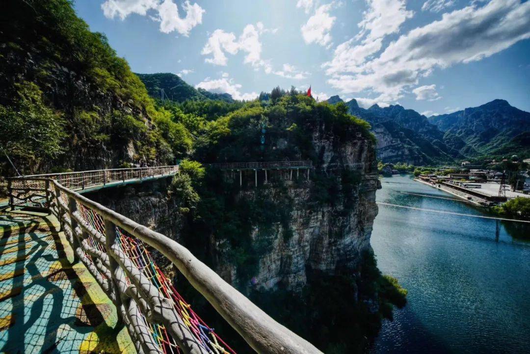 照片漂酿的春装已经穿起来房山十渡景区陆续开放2021年3月18日十渡