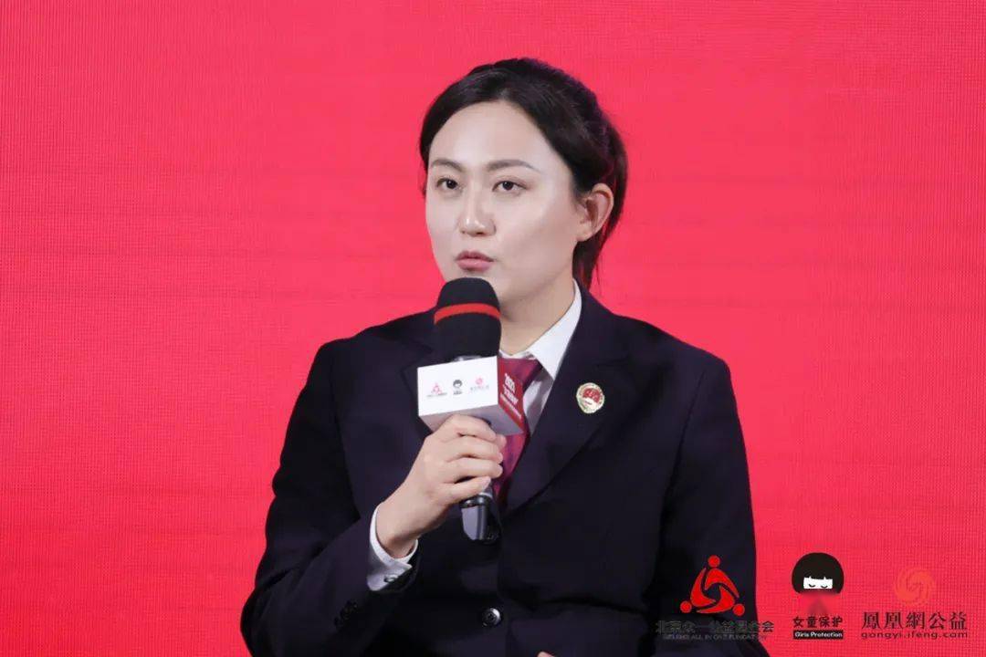 最高检检察官李薇促进未成年人司法社工与司法工作的紧密融合