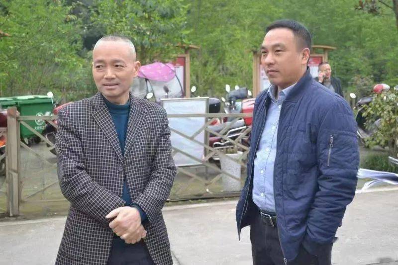 吴成立到羊安街道民乐村指导换届选举工作李德胜,杨本均到南宝山镇