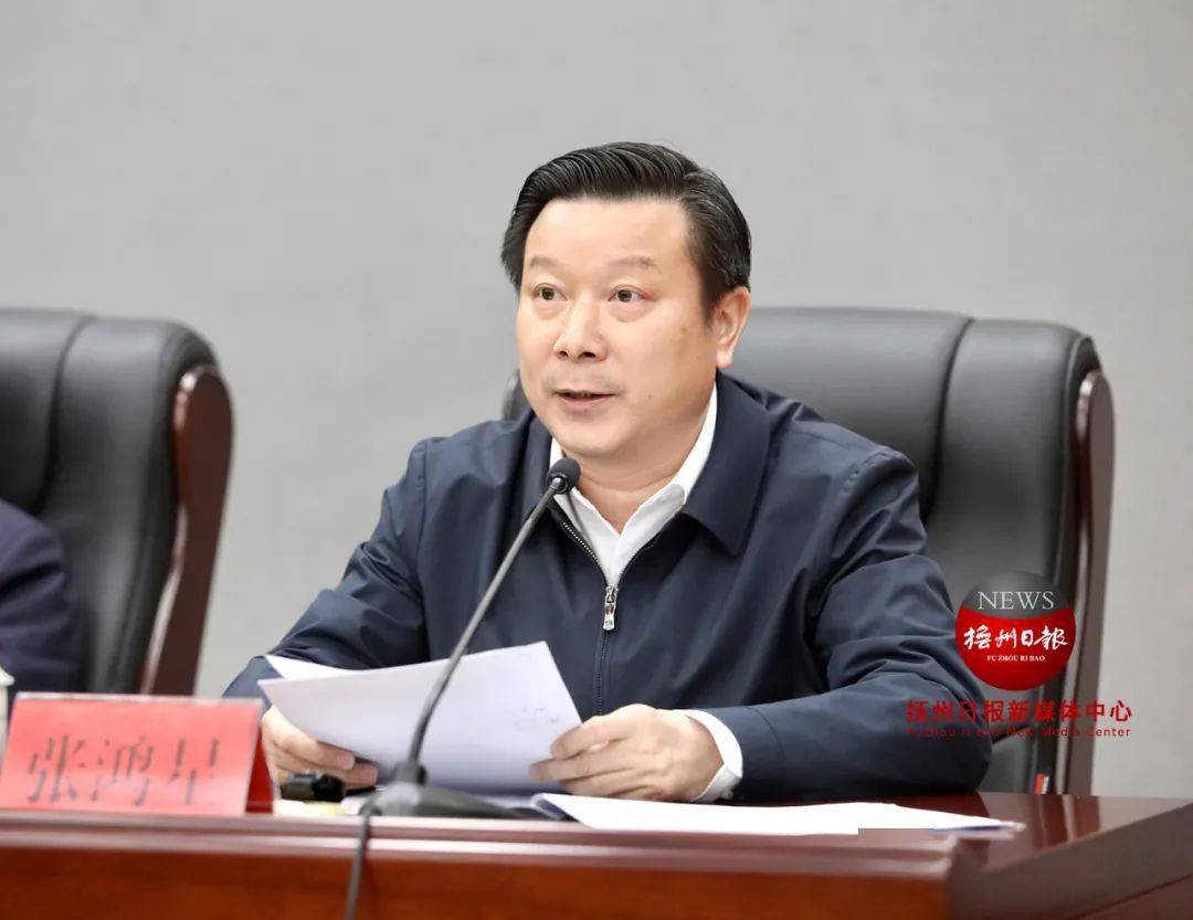 肖毅饱含深情地说,回望在抚州的2158个日日夜夜,心潮澎湃,恋恋不舍.