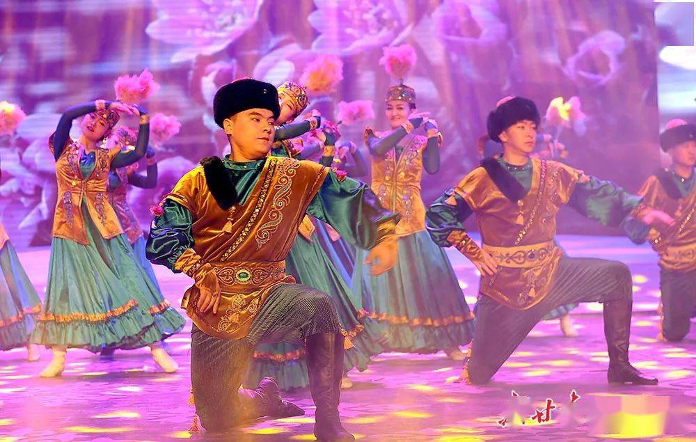 哈萨克族纳吾鲁孜节图片