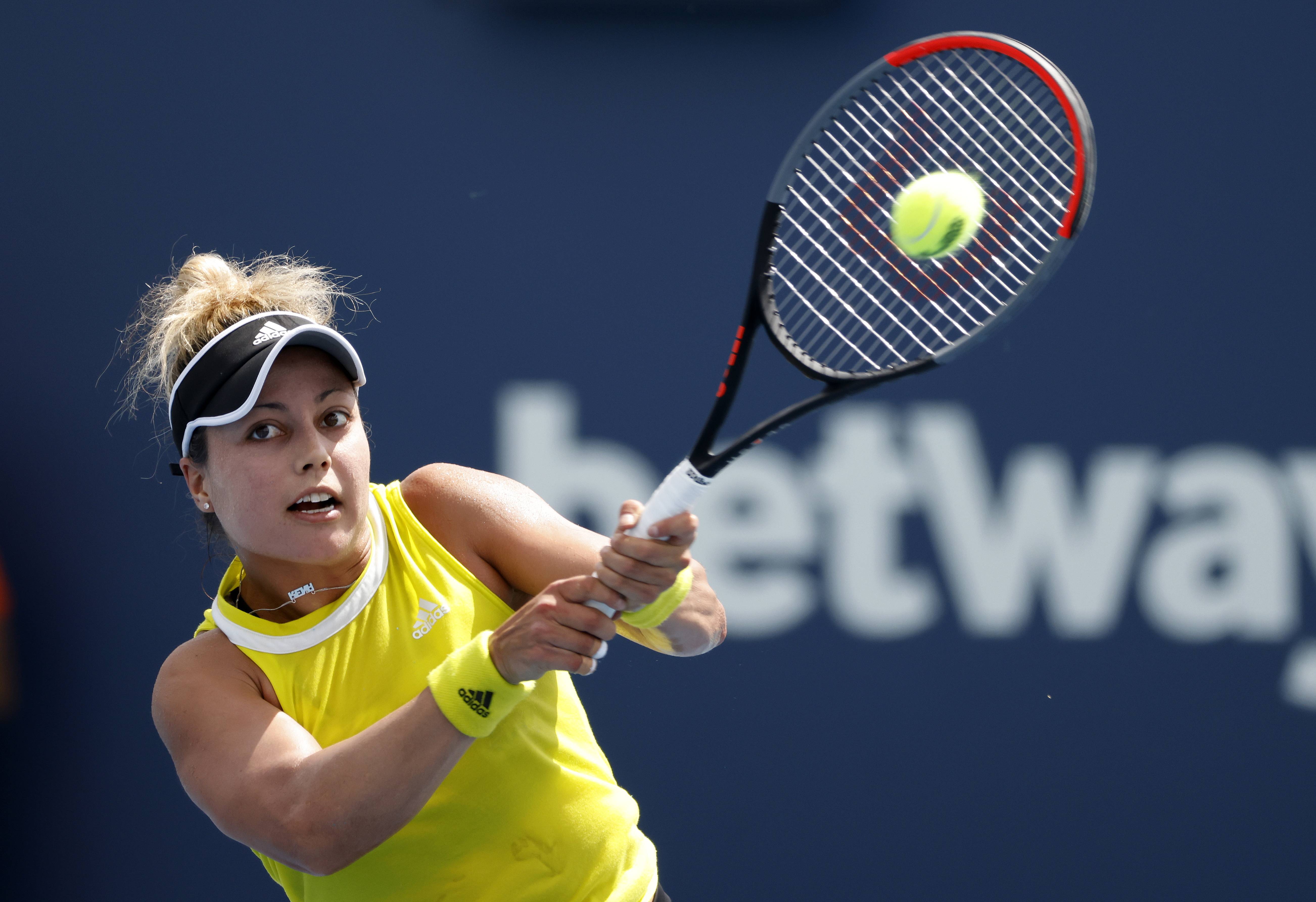 网球——迈阿密公开赛:科贝尔晋级