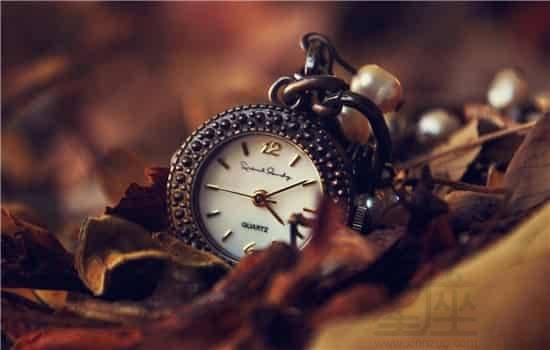 周公解梦，梦见自己给自己挖掘坟墓，寓意何在？