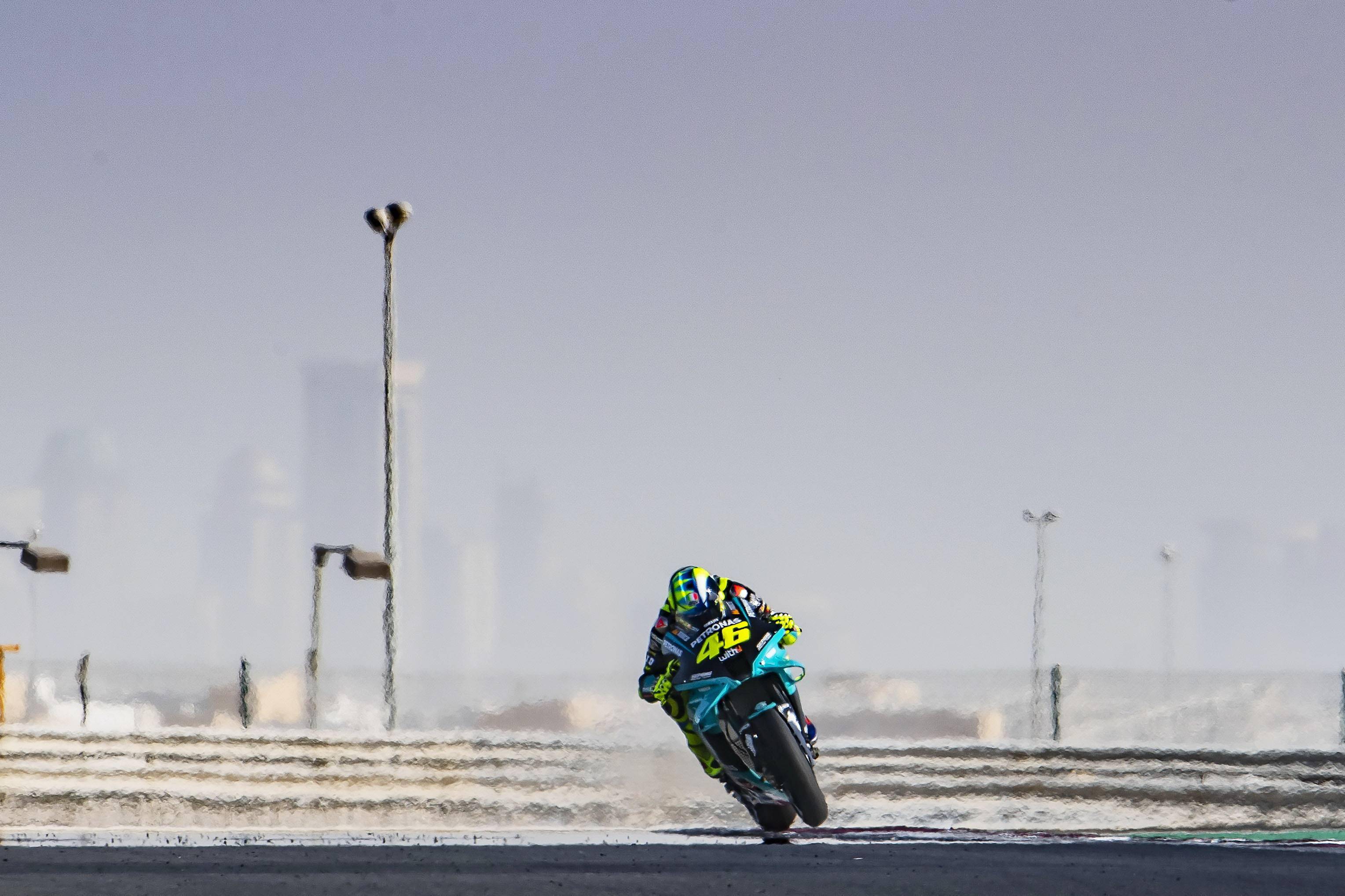 2021 motogp 卡塔尔站第一场:罗斯,赛道特写