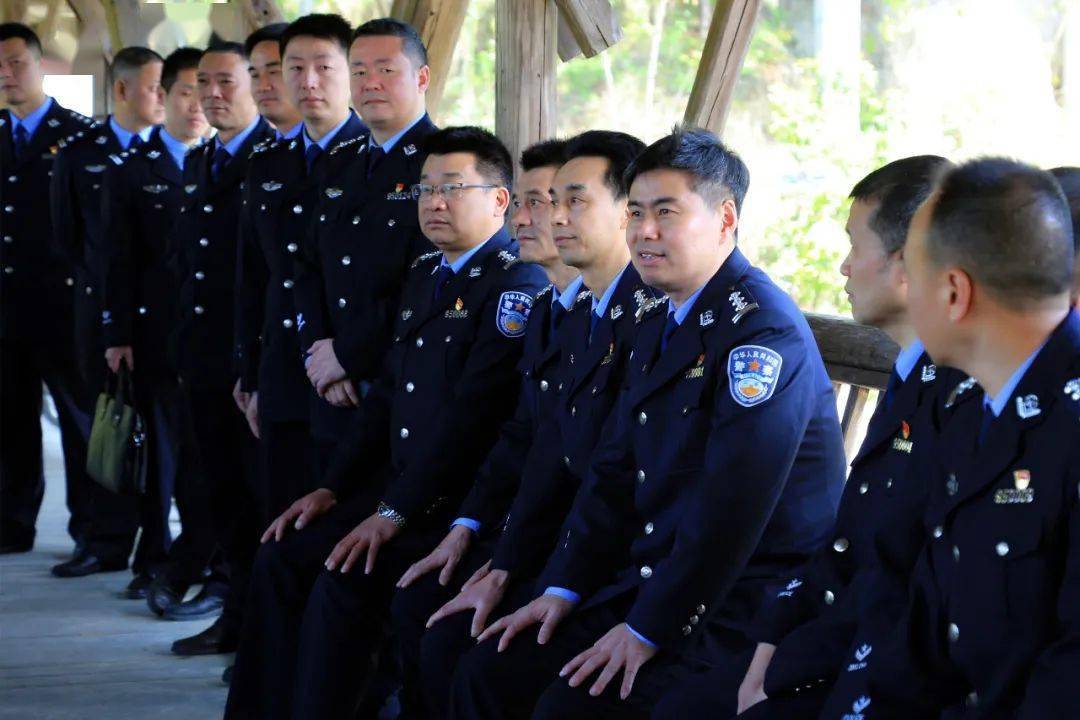 古田县公安局开展发扬优良传统传承红色基因党日活动