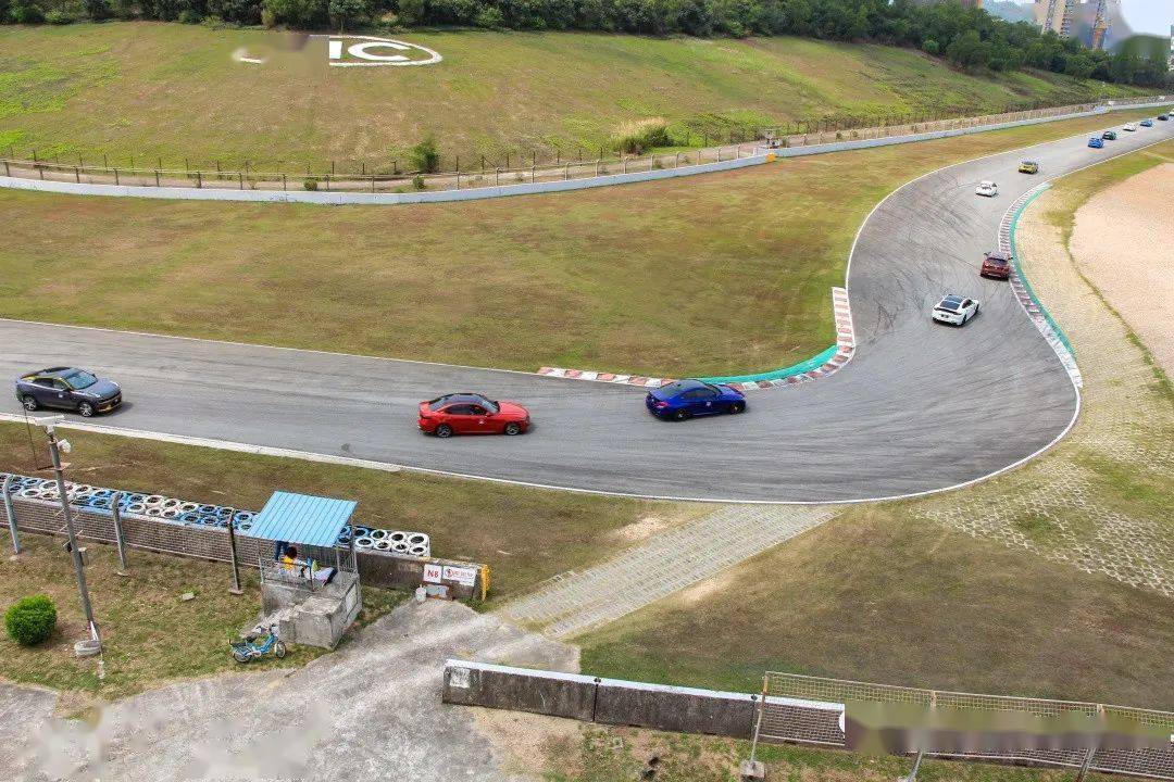 开启你心中的赛车梦|zic赛道体验之旅